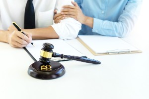 does a married couple have to file bankruptcy together