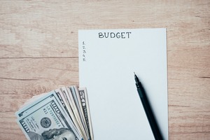 how to stay motivated to pay off debt