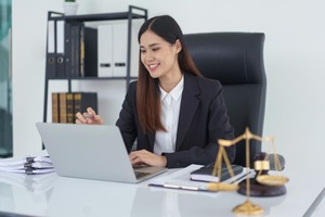 how do i find a bankruptcy attorney in clearwater