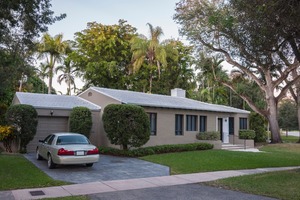 can I sell my house while in bankruptcy