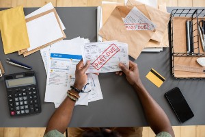 debt settlement company risks and warning signs
